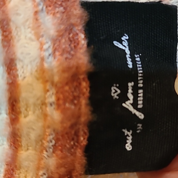 Urban Outfitters Out From Under Jojo Oversized Thermal Button-Front Top Size Med - Picture 3 of 14